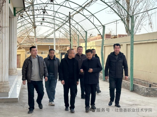 2026世界杯官方合作网站部署新一年驻村工作并 开展慰问活动